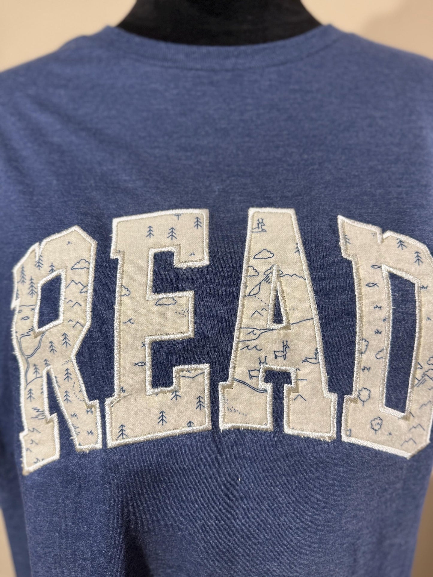 READ Appliqué T-Shirt – Book Lover Shirt